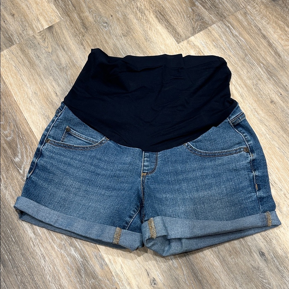 a:glow Women’s Maternity Jean Shorts